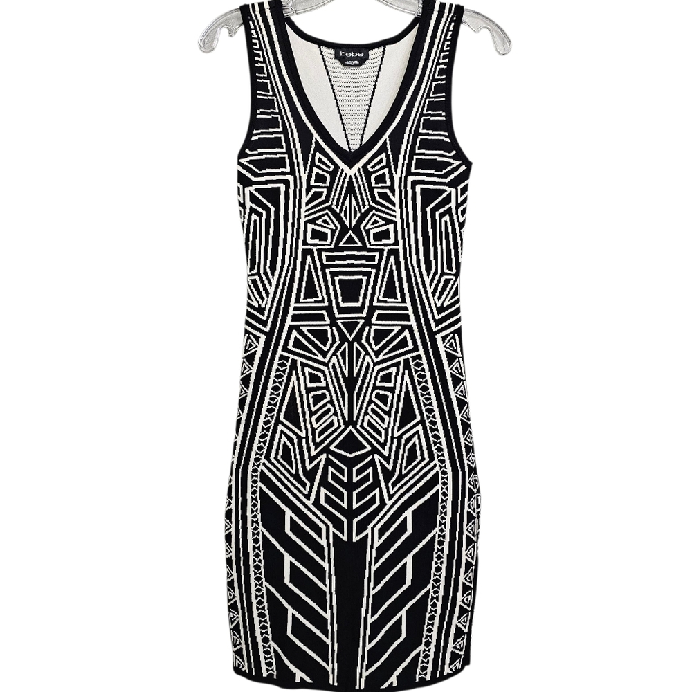 Bebe Black /White Nwot Sleeveless Knit Geometric V Neck Bodycon Mini Dress
